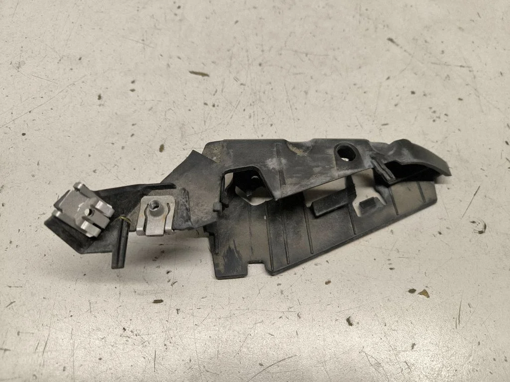 Front bumper mounting bracket 992806522B