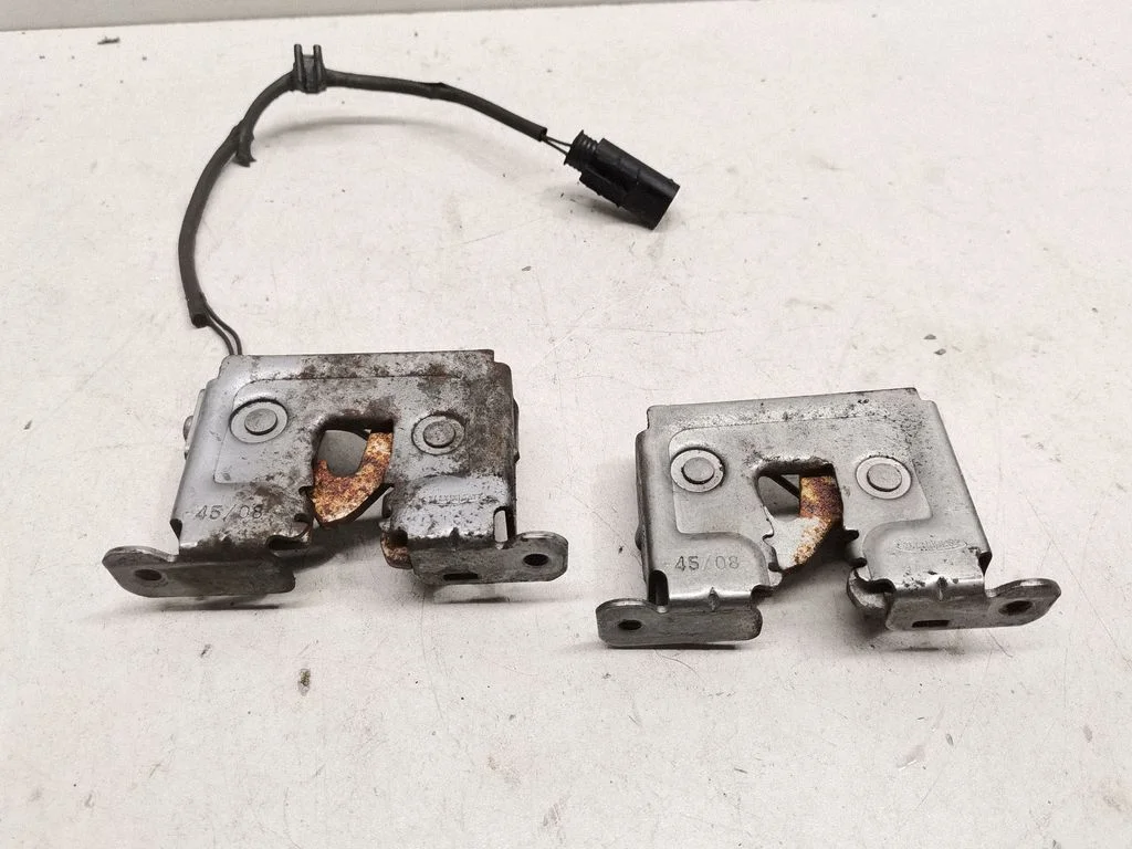 Engine bonnet/hood lock/catch 7178753