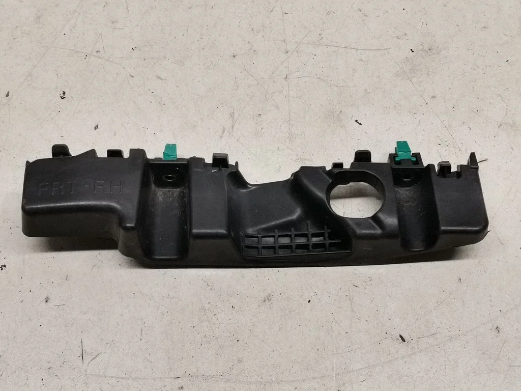 Esistange kinnitusklamber 85616J9CA0