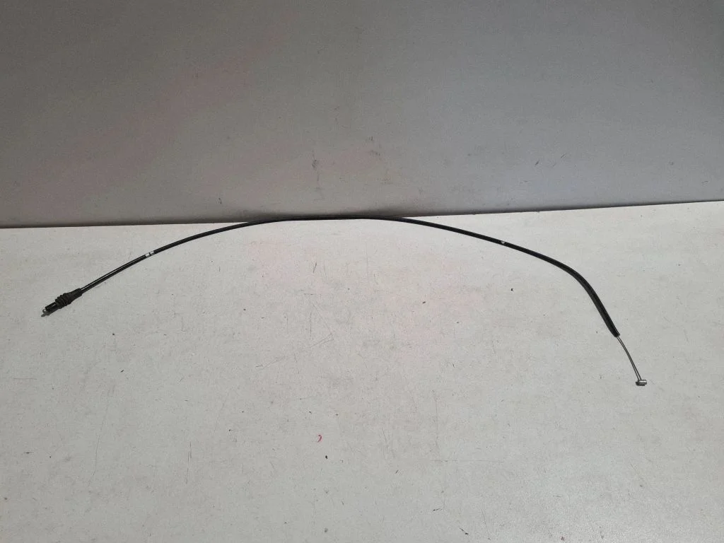 Engine bonnet/hood lock release cable – Mercedes-Benz C-Class W205 (2014-2021)