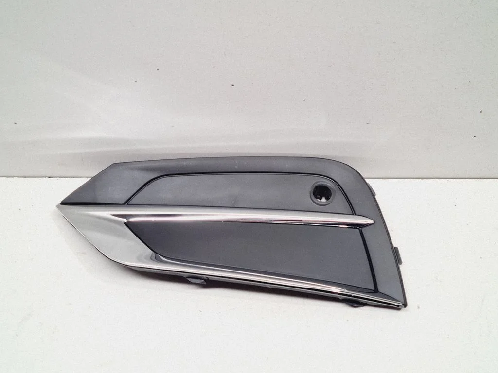 Front fog light trim/grill 31449212