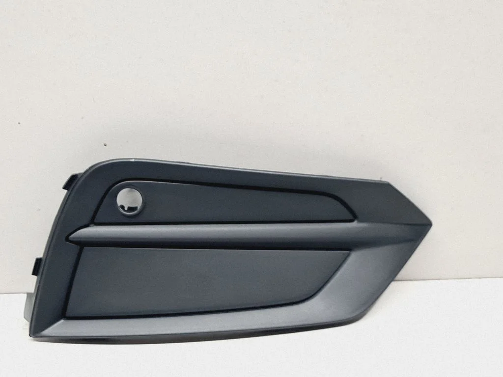 Front fog light trim/grill 31425188