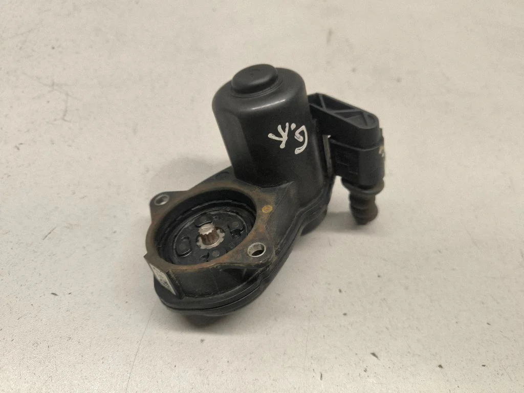 Rear brake caliper 440104CA0A