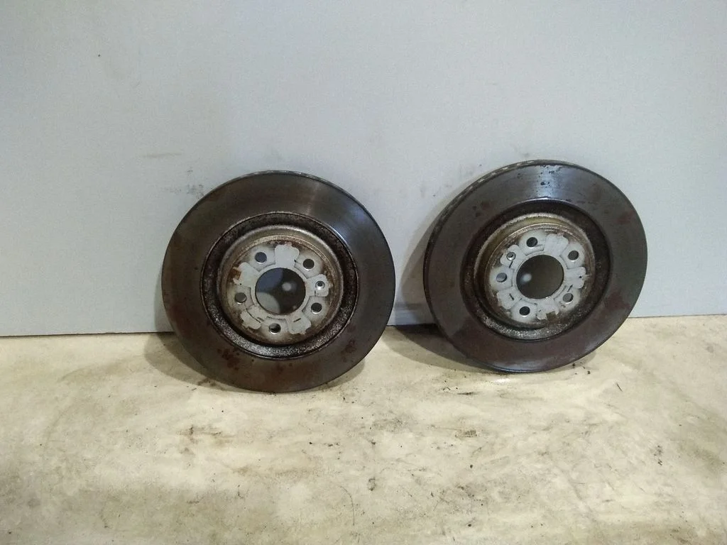 Rear brake caliper – Porsche Macan (95B) (2019-)