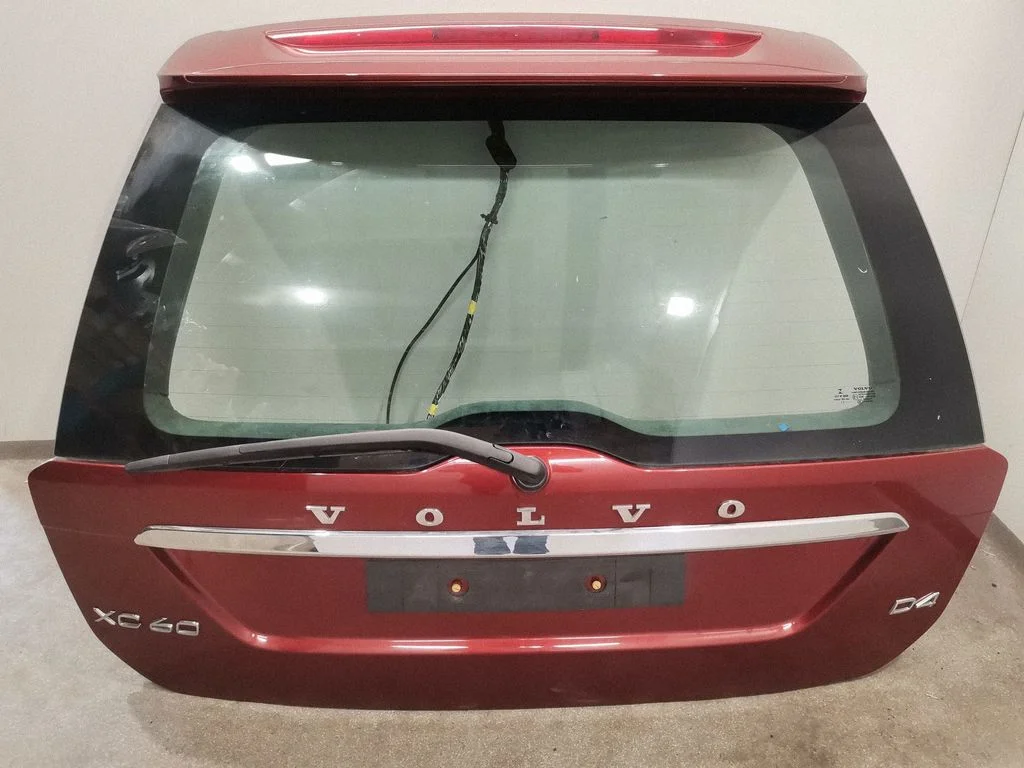 Tailgate/trunk/boot lid – rear