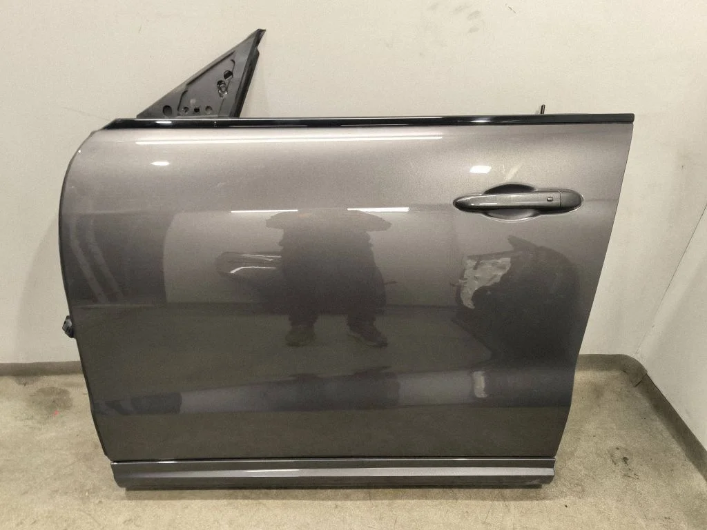 Front door HP29049A2