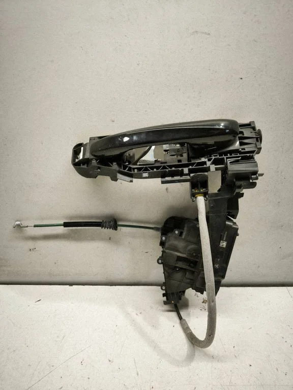 Front door lock A2220063999
