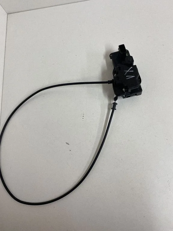 Rear door lock – BMW X3 F25 (2010-2017)