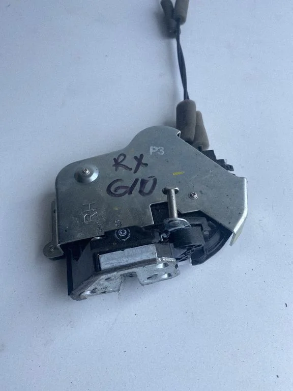 Rear door lock – Lexus RX 450H (2016-)