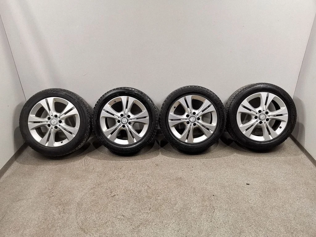 R17 alloy rim A2054014300