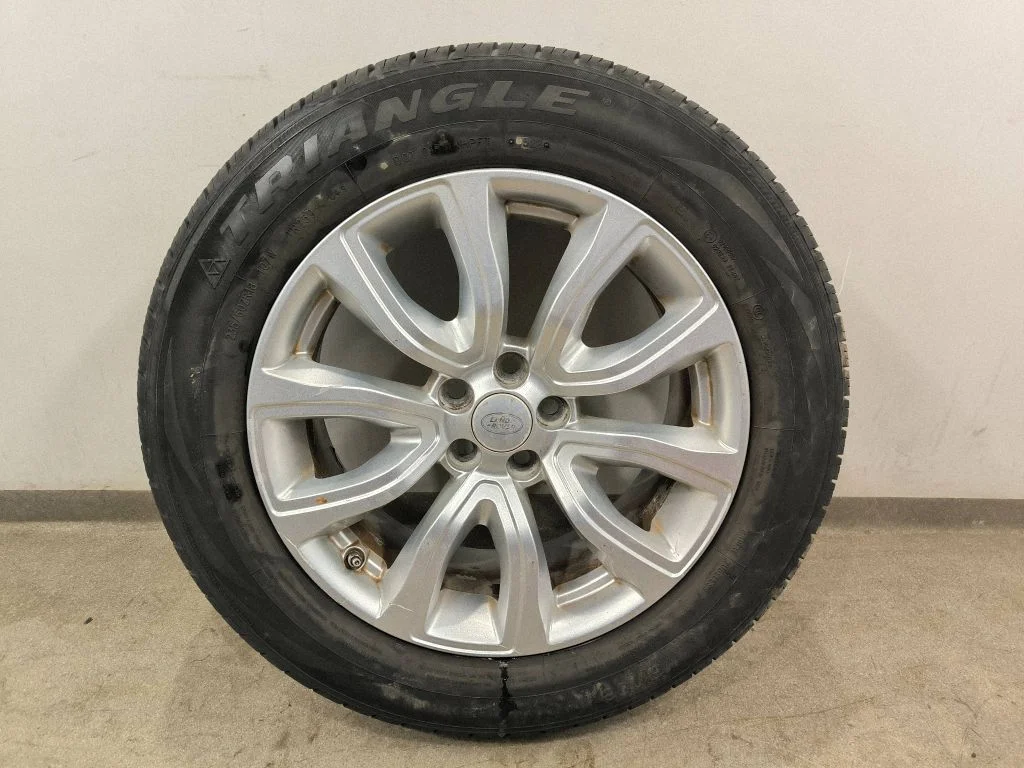 R18 alloy rim