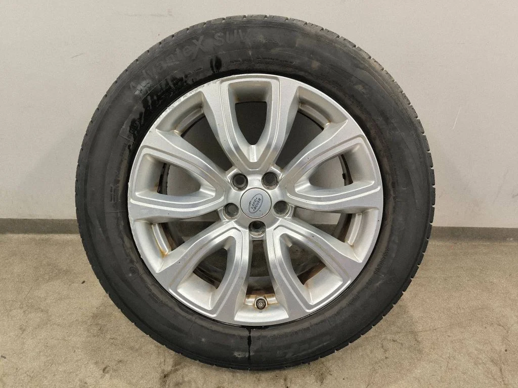 R18 alloy rim