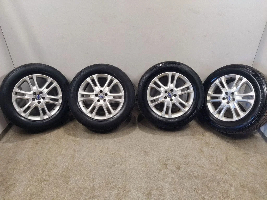 R18 alloy rim – Volvo XC60 (2014-2016)