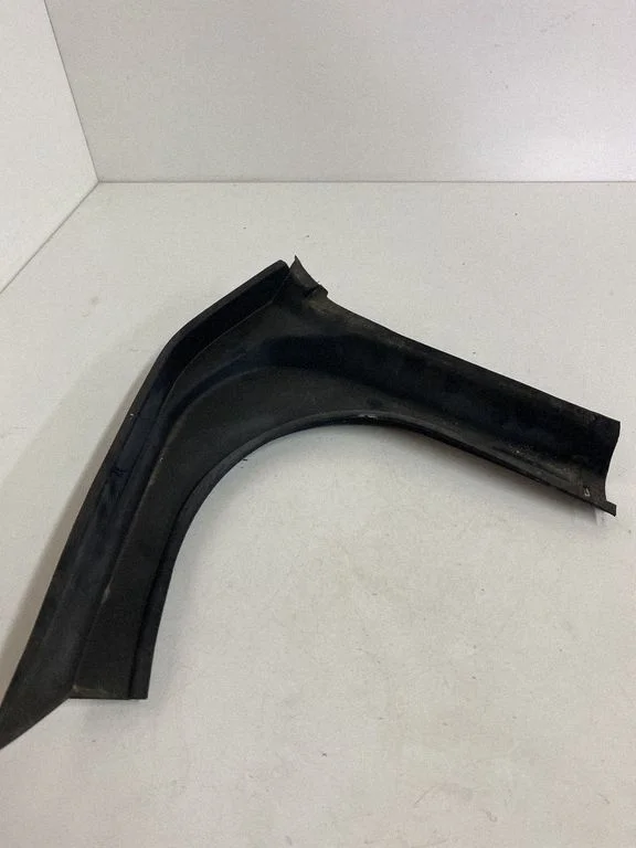 Loading door rubber seal (on body) – Maserati Ghibli (2013-)