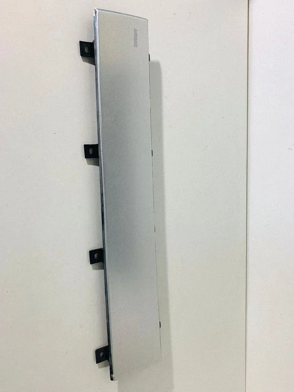 Dashboard glove box trim – Land Rover Evoque I (2011-2018)