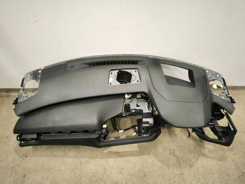 Dashboard 5540048050