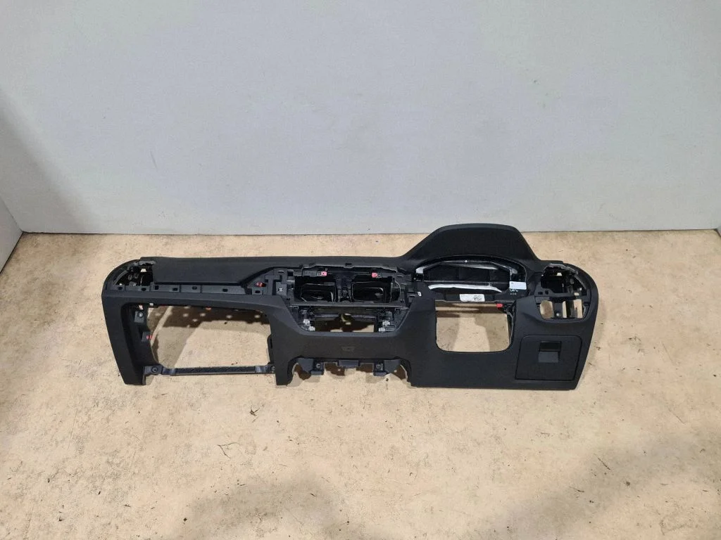 Dashboard – front