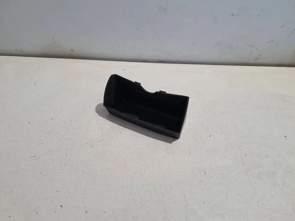 Panel drawer/shelf pad – Mercedes-Benz ML-Class W166 (2012-2017)