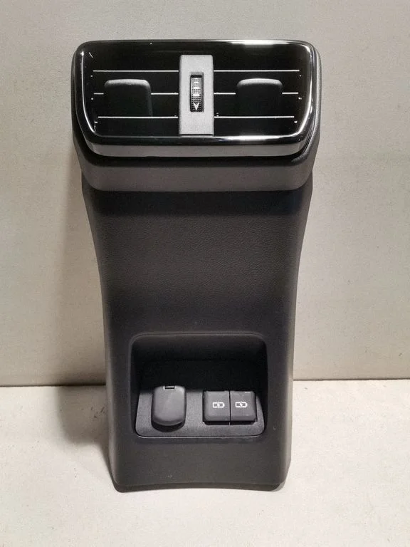 Rear air vent grill – Lexus NX (2021-)