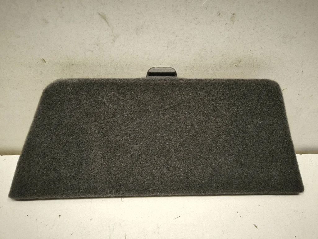 Centre console side trim rear 5841848130