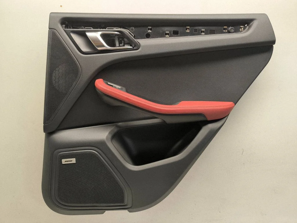 Rear door card panel trim – Porsche Macan (95B) (2019-)