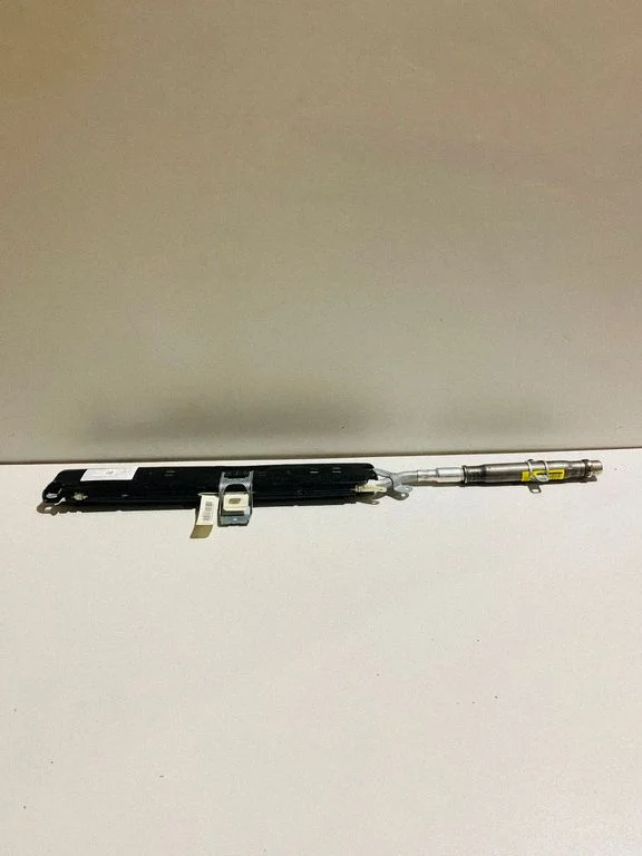 Eesmise ukse turvapadi – Porsche 911 991 (2011-2019)
