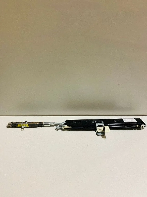 Eesmise ukse turvapadi – Porsche 911 991 (2011-2019)