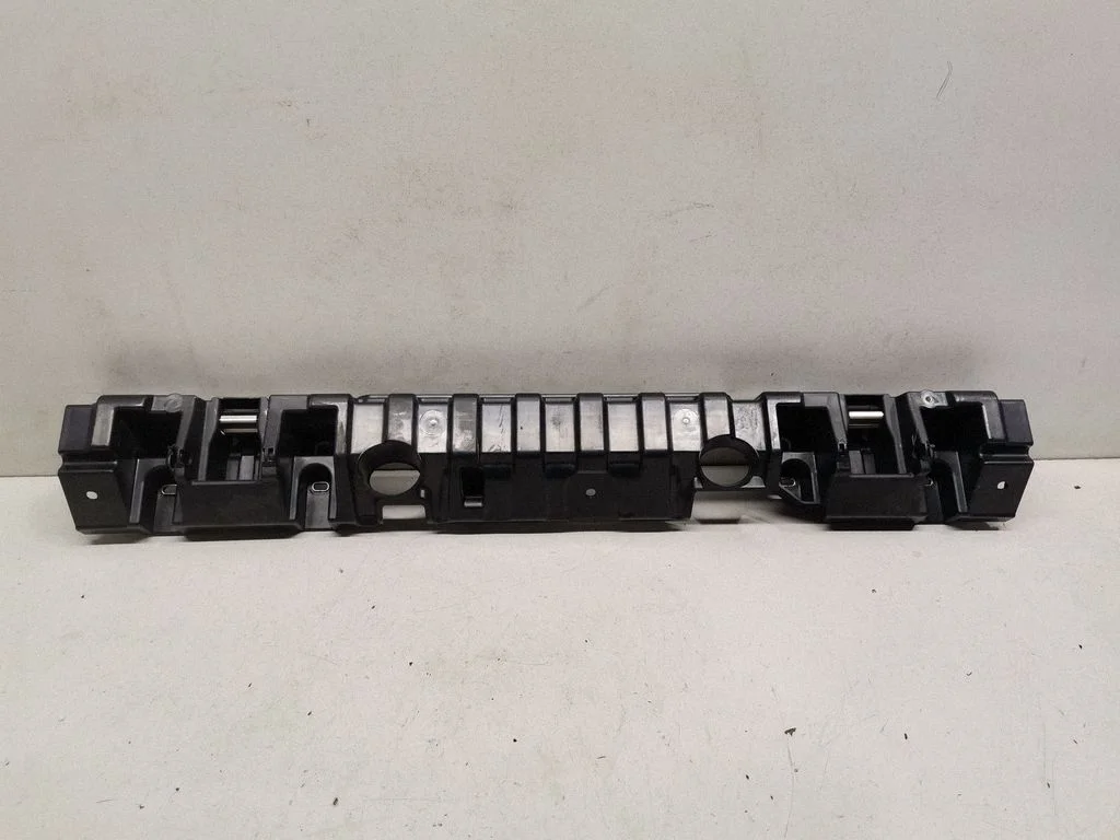 Muu pagasiruumi viimistluse osa – BMW iX1 (2022-)