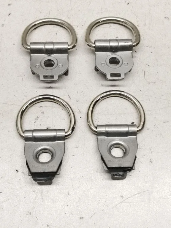 Tie down hook / loop A0006804514