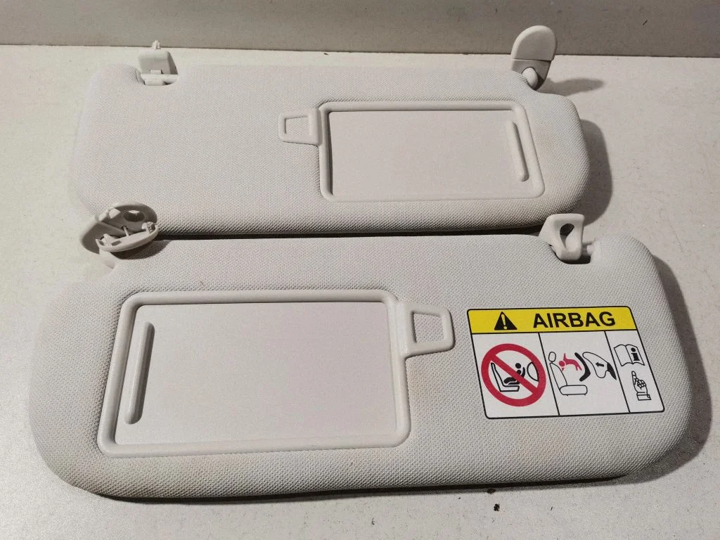 Sun visor