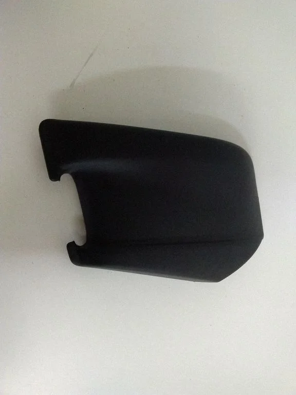 Seat belt trim – Land Rover Range Rover L405 (2013-2021)