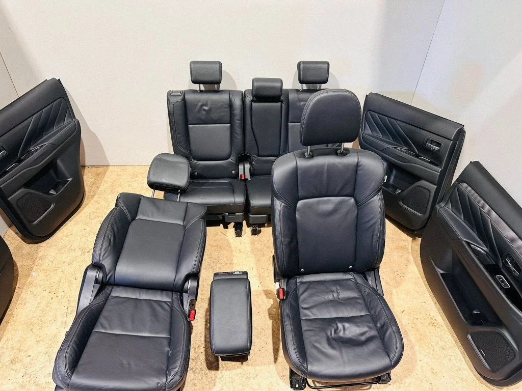 Interior set – Mitsubishi Outlander (2013-2021)
