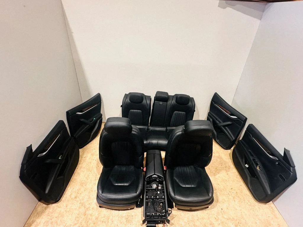 Interior set – Maserati Ghibli (2013-)