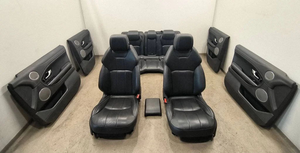 Seat set