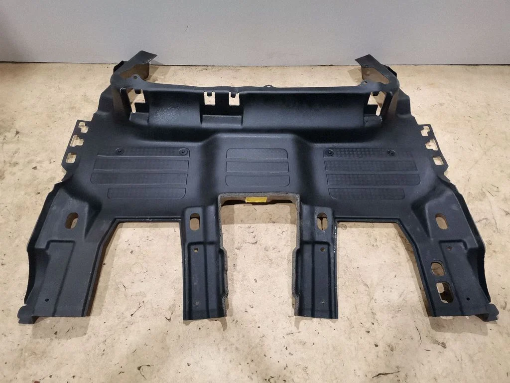 Tagumine salongivaip – Land Rover Defender (2020-)