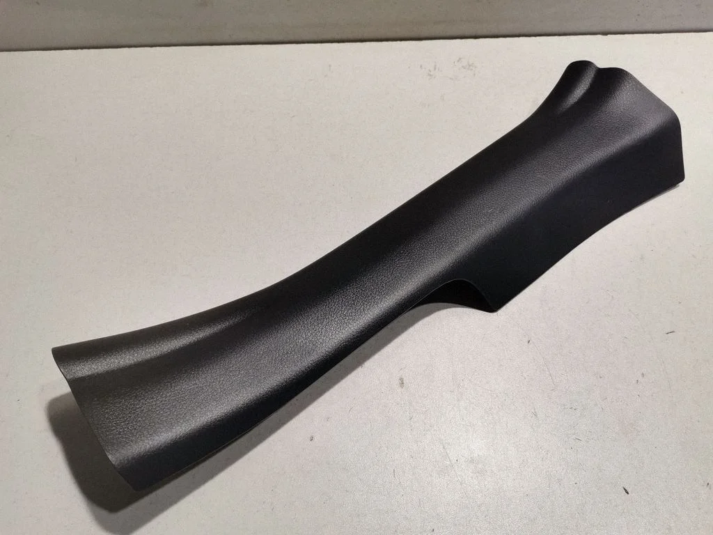 Rear sill trim cover 6791878030
