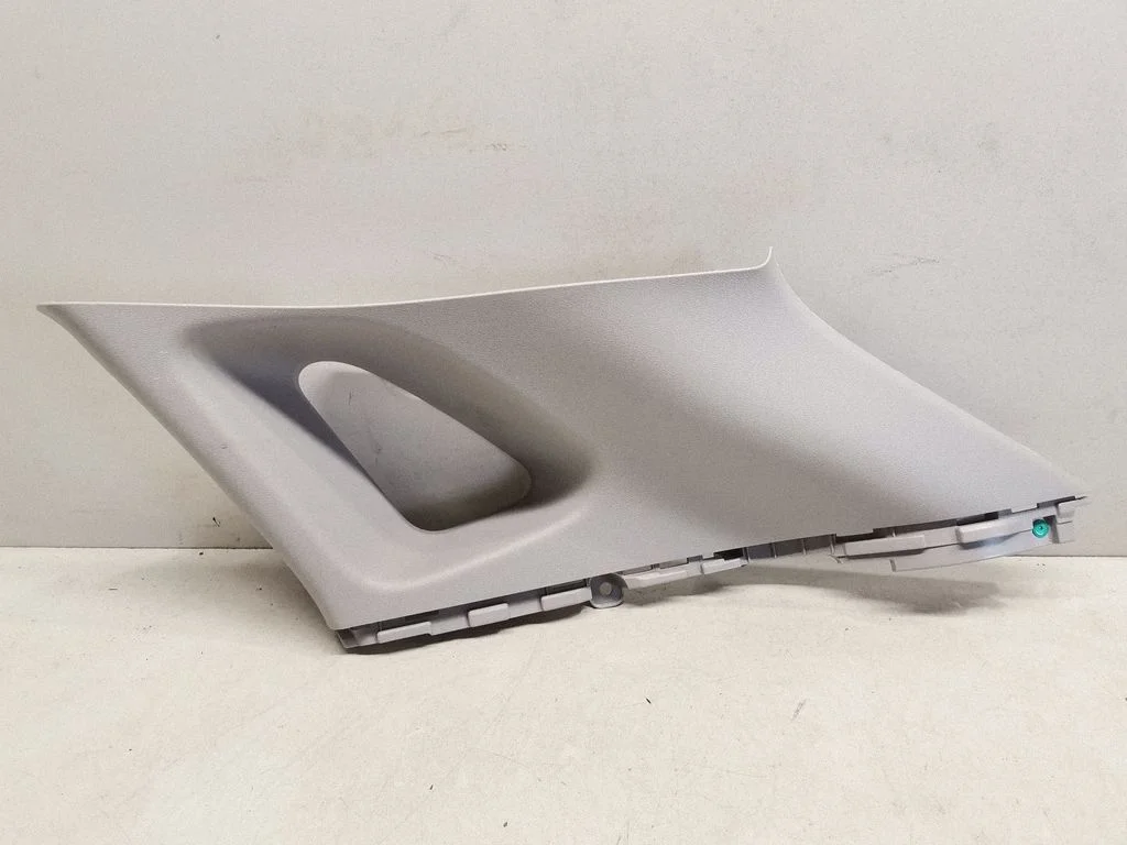 (D)pillar trim (top) – Hyundai Kona I (2017-2023)