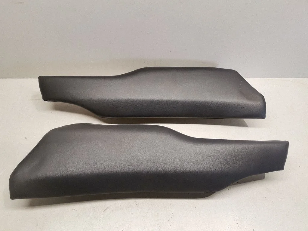 Rear seat side bottom trim – Volvo XC60 (2014-2016)