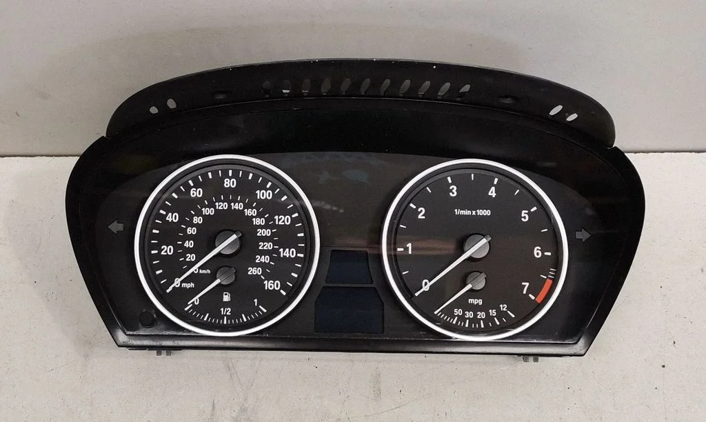 Spidomeeter (näidikuplokk) – BMW X5 E70 (2006-2013)