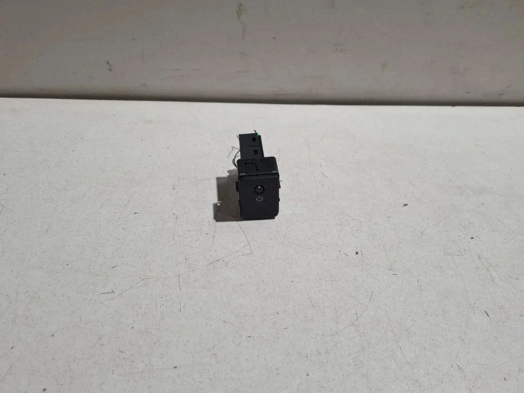 Panel lighting control switch J8A211B652AA