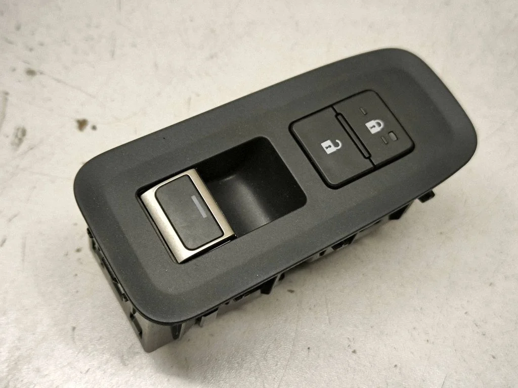 Electric window control switch 7427148130