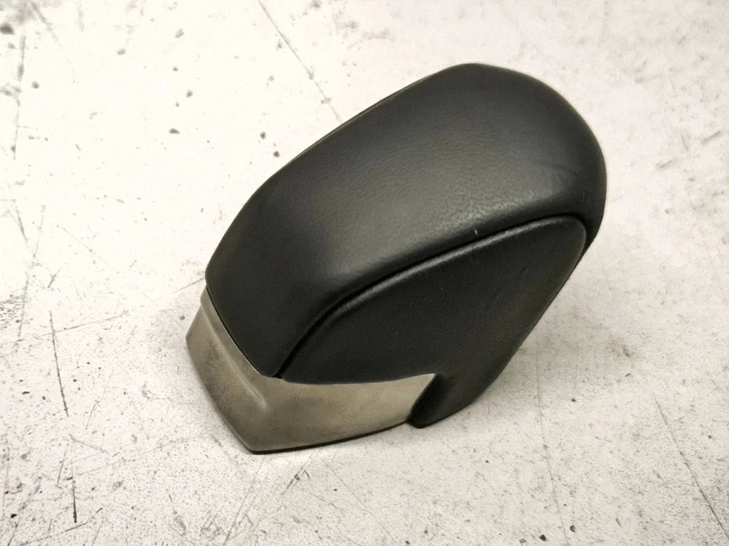 Gear shift switch/knob – Lexus RX 450H (2016-)