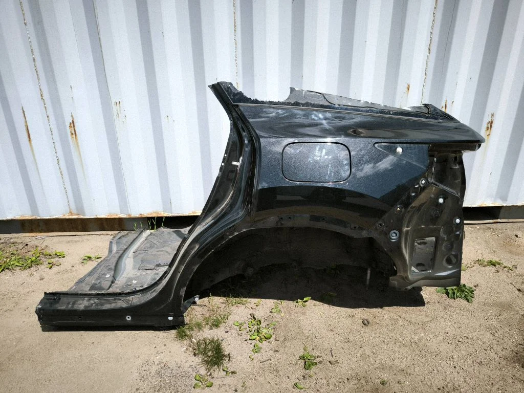 Rear quarter panel – left