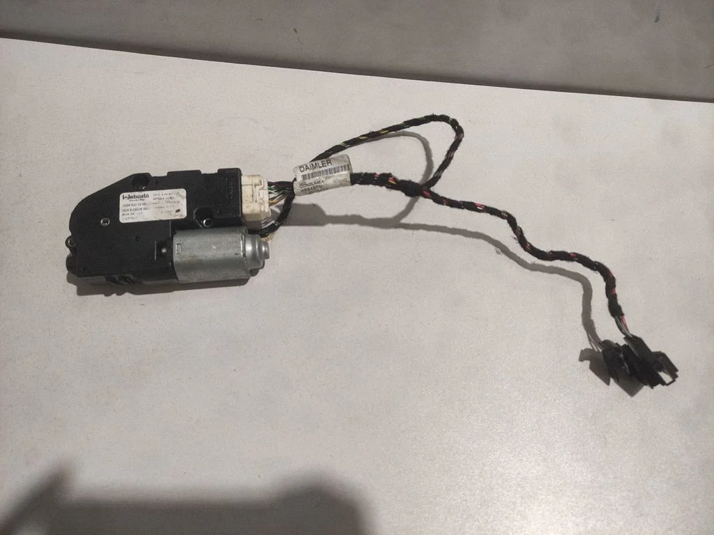 Sunroof motor/actuator – Mercedes-Benz GLE-Class W167 (2019-)