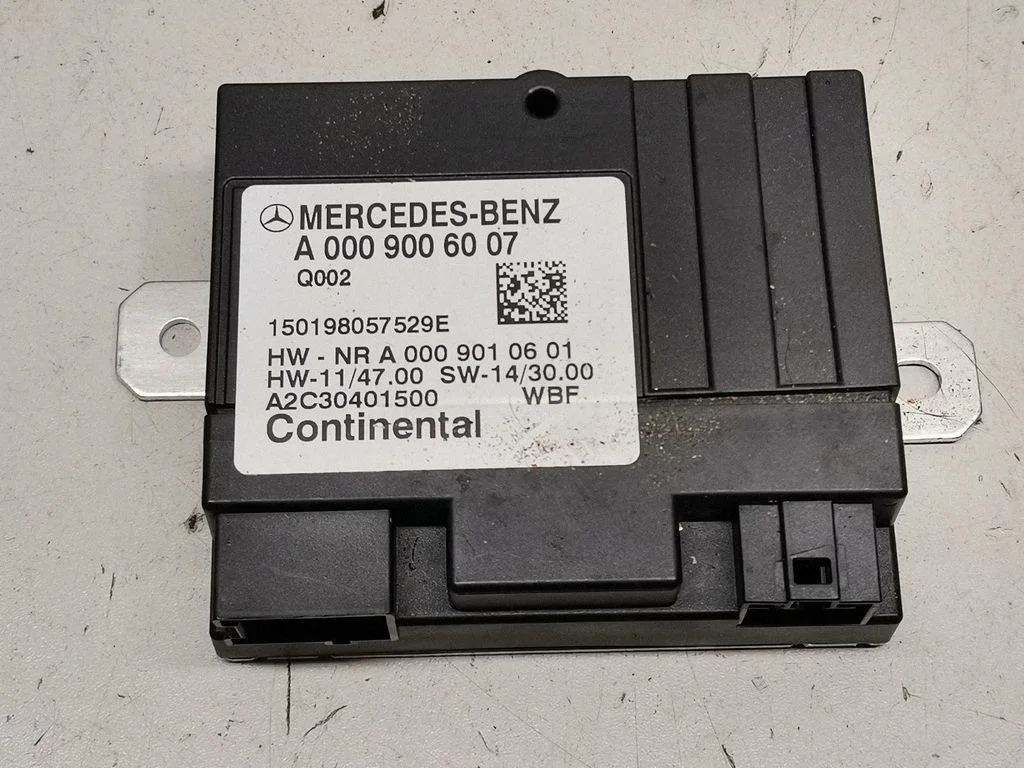 Fuel injection pump control unit/module A0009006007