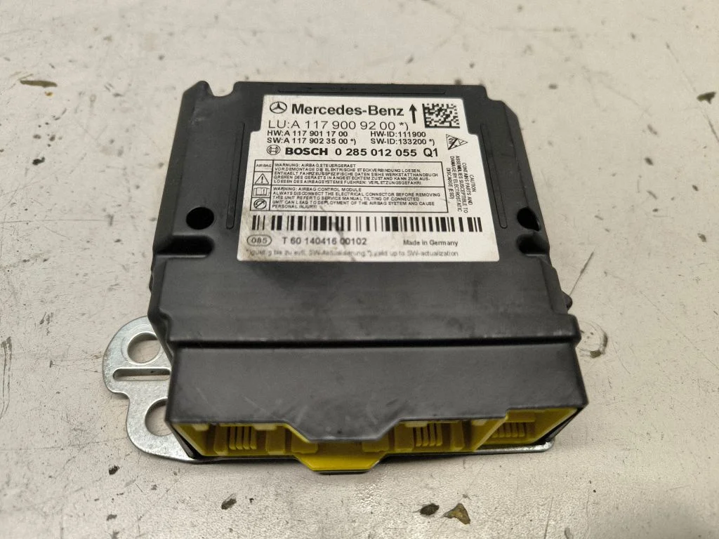 Drošības spilvenu vadības bloks A1179009200