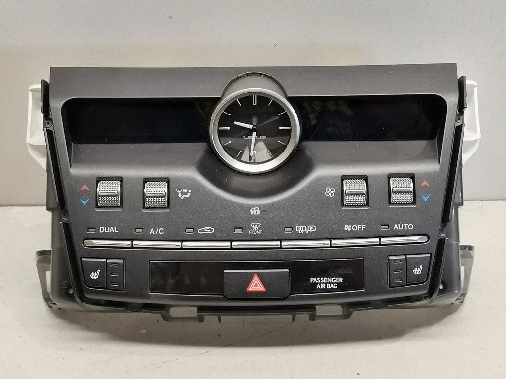 Kliimaseadme/kütte juhtplokk (salongis) – Lexus NX (2014-2021)