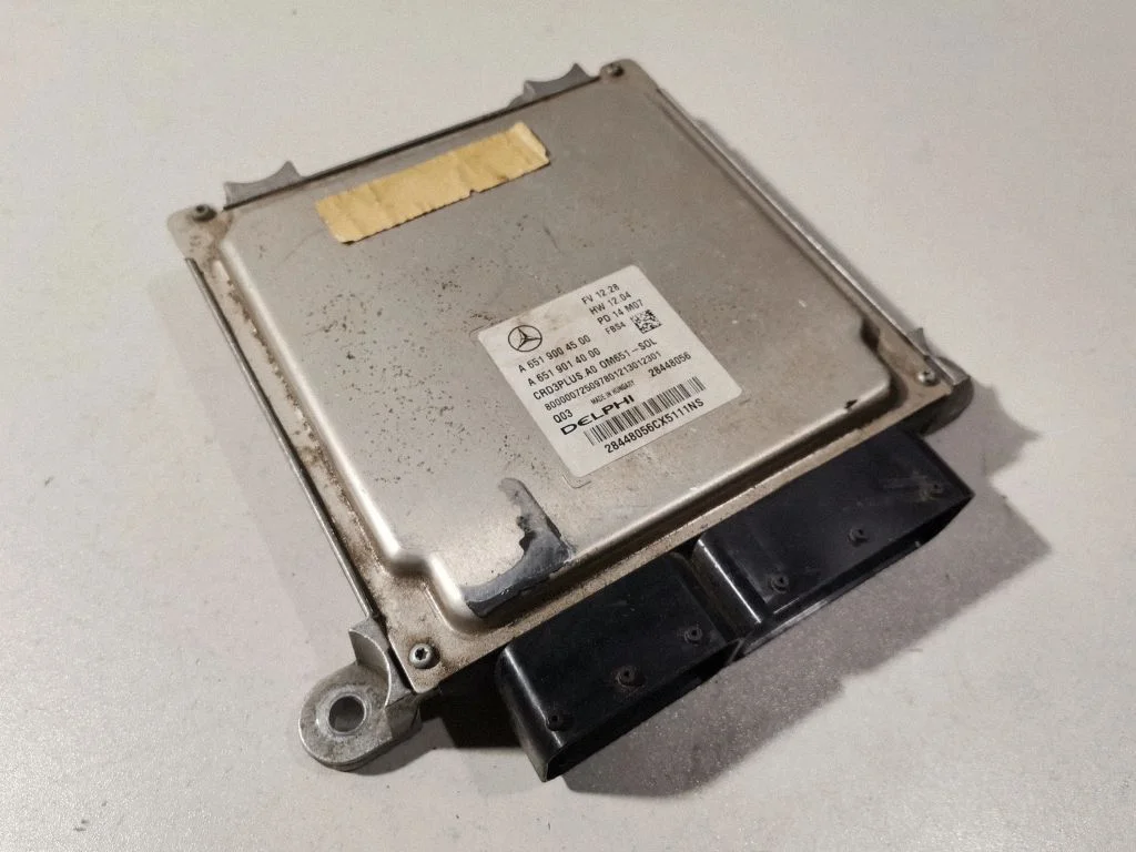 Mootori juhtplokk A6519004500