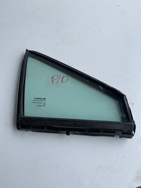 Front door vent window glass four-door – Lexus RX 450H (2016-)