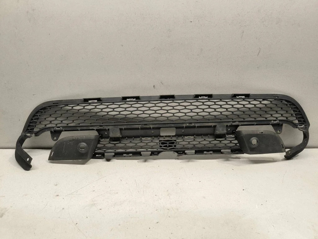 Front grill GJ3217K945A